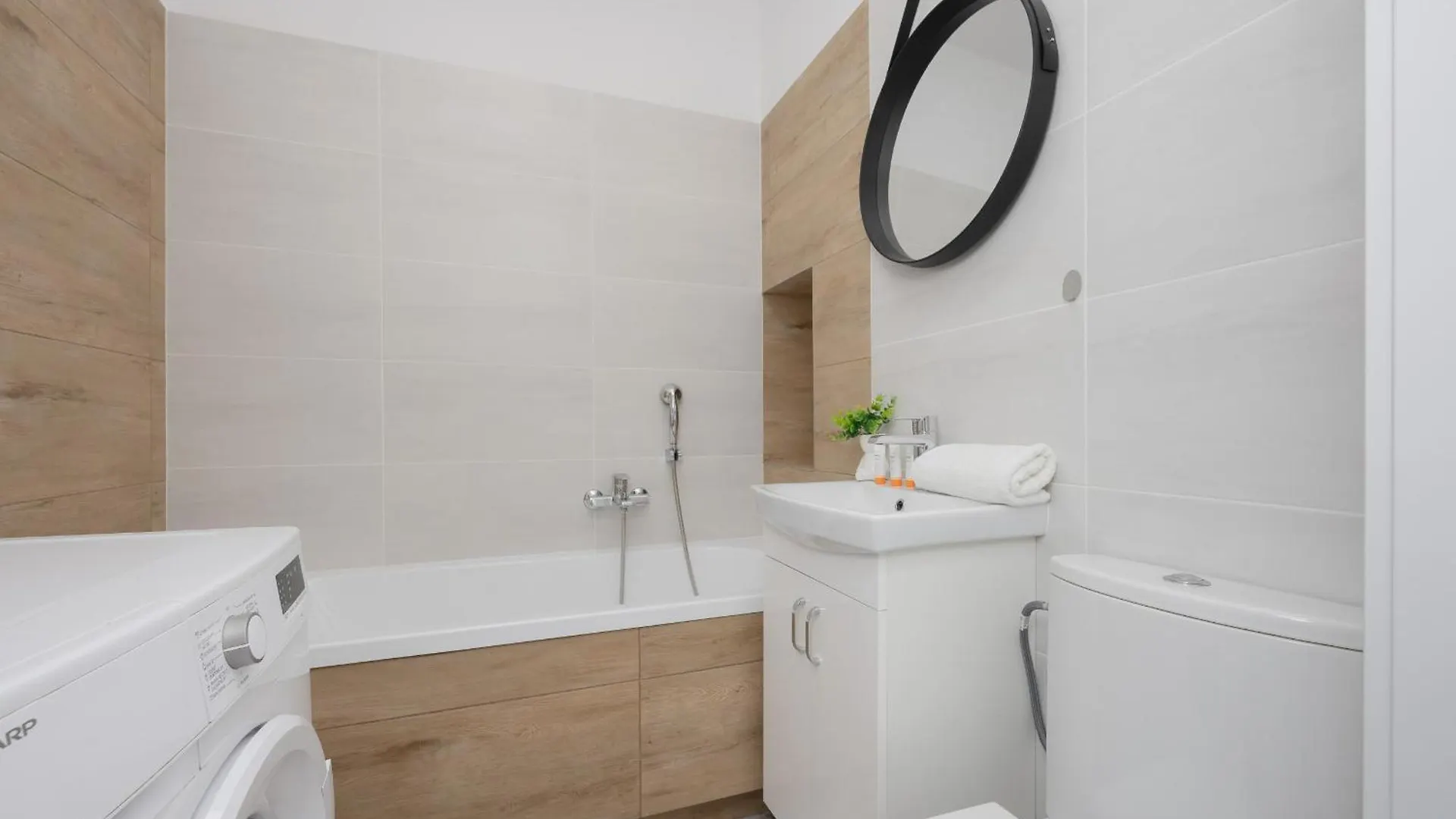 Modern Apartment Near Airport Warsaw Wlochy By Noclegi Renters